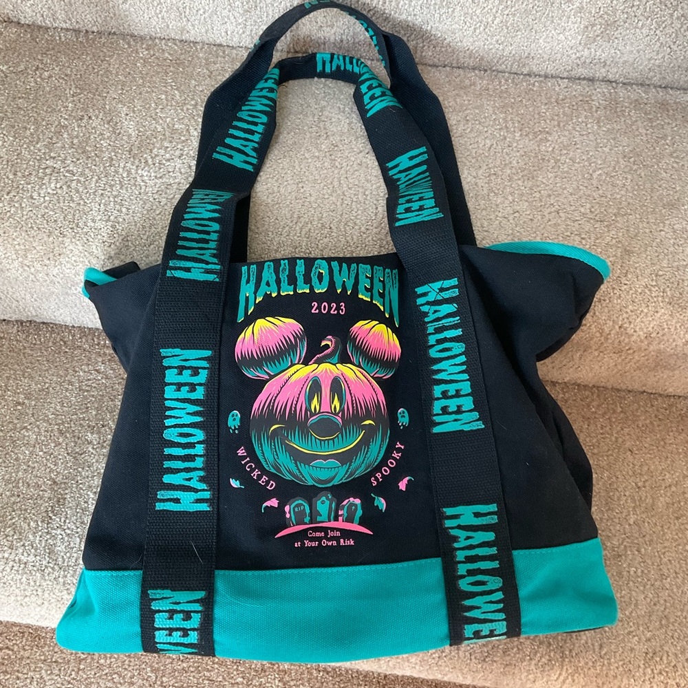 Disney 2023 Halloween tote bag